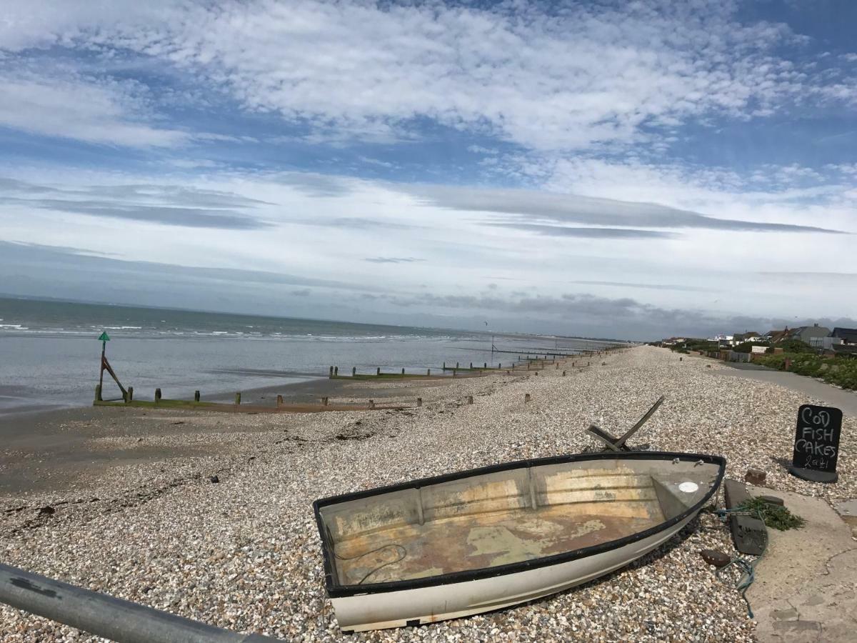 Wittering Holiday Home East Wittering Bagian luar foto